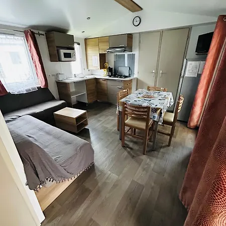 Detente En 4 Etoiles Jusque 6 Personnes, Selon La Dispo