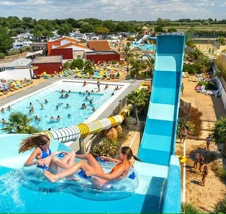 مكان تخييم Detente En 4 Etoiles Jusque 6 Personnes, Selon La Dispo *