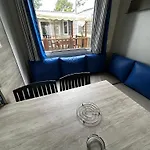 Camping Detente En 4 Etoiles Jusque 6 Personnes, Selon La Dispo Saint-Jean-de-Monts