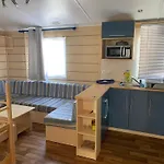 Detente En 4 Etoiles Jusque 6 Personnes, Selon La Dispo * Saint-Jean-de-Monts