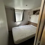Detente En 4 Etoiles Jusque 6 Personnes, Selon La Dispo Camping *