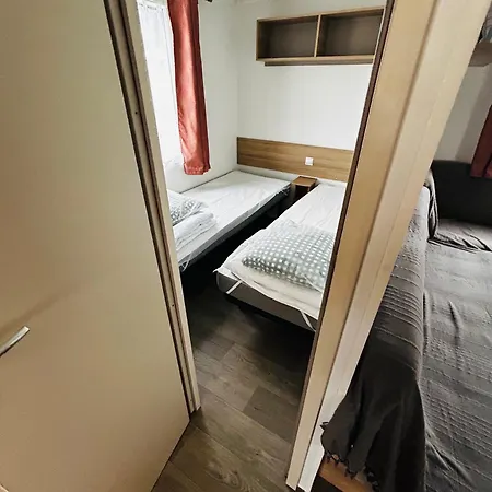 مكان تخييم Detente En 4 Etoiles Jusque 6 Personnes, Selon La Dispo